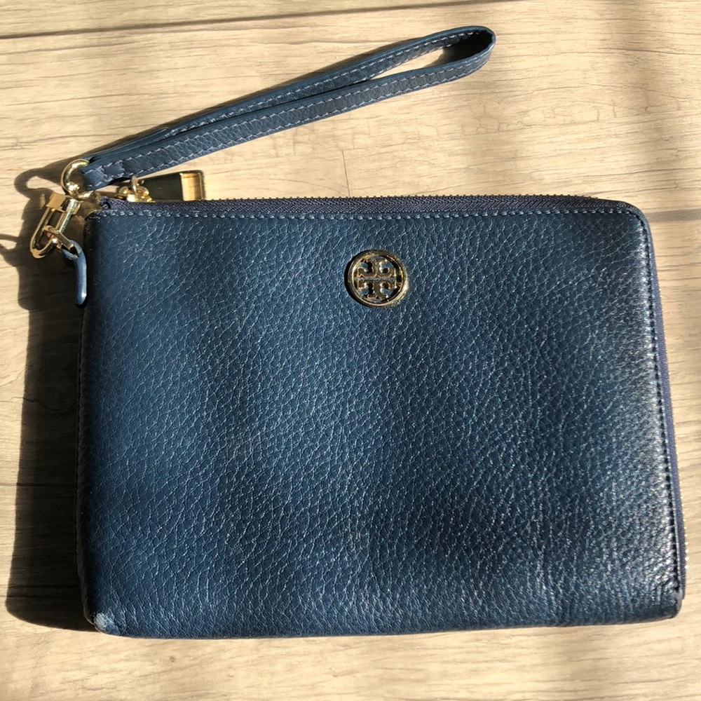 Tory Burch Wristlet